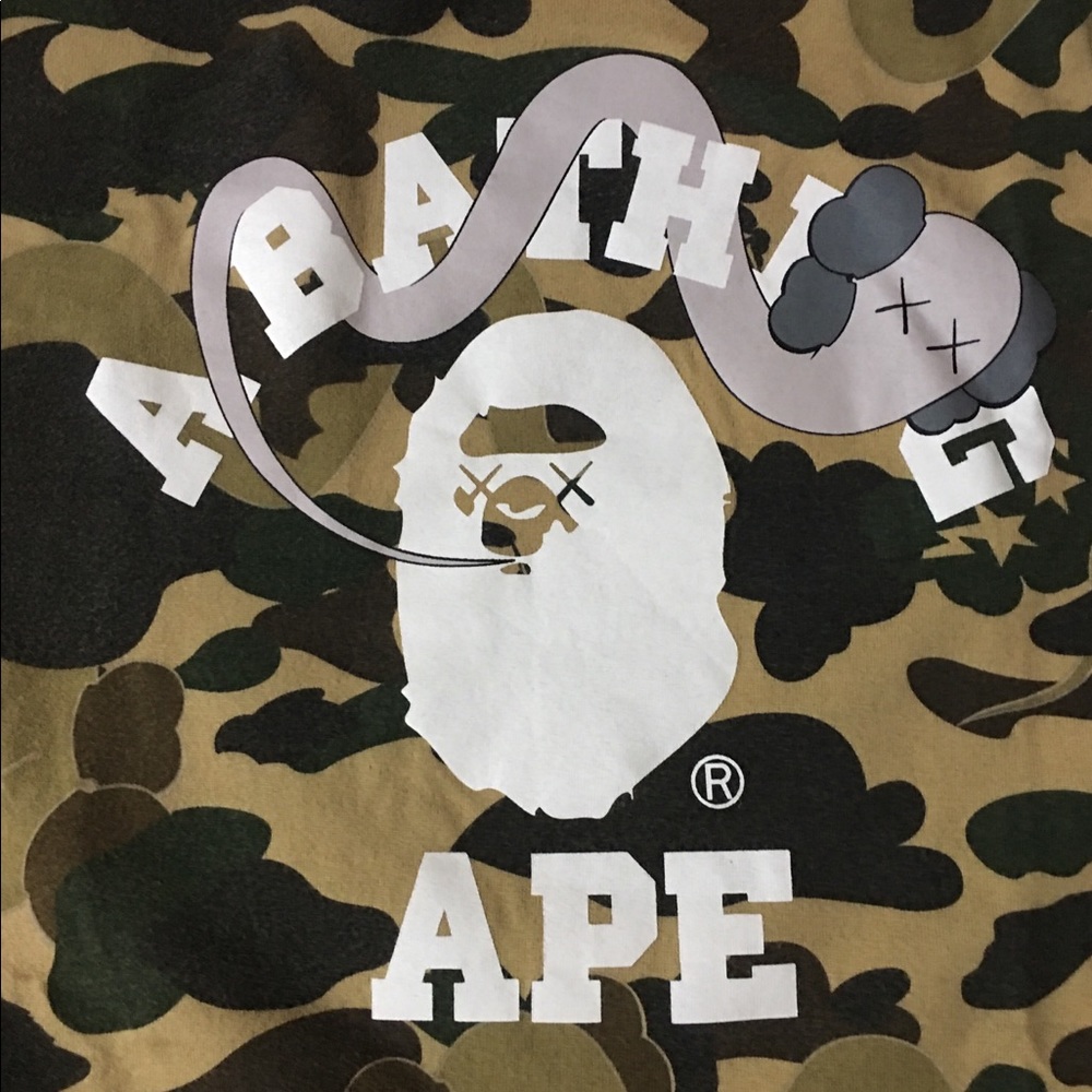 Bape x kaws very rare tee
